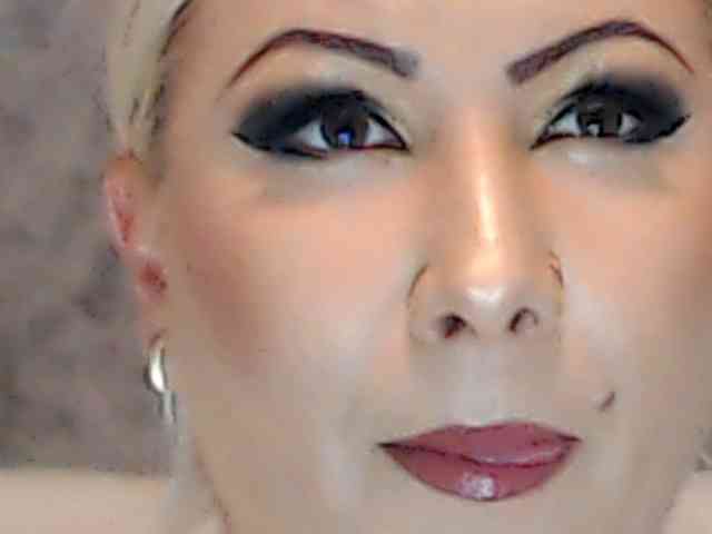 ClaudieTaylon webcam