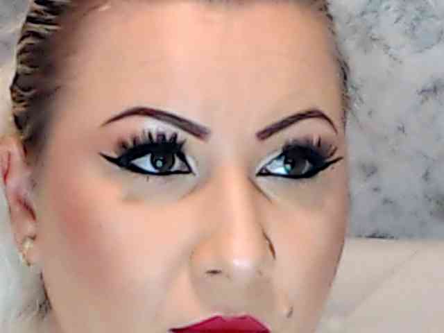 ClaudieTaylon webcam