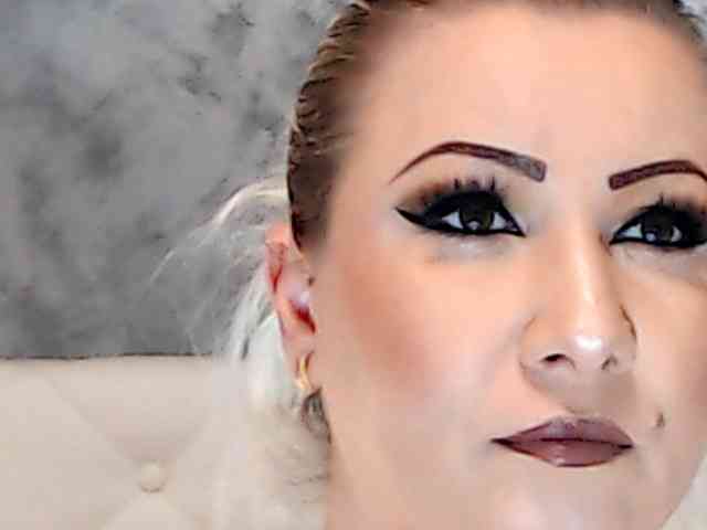 ClaudieTaylon webcam