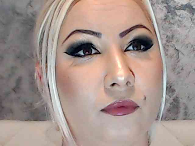 ClaudieTaylon webcam