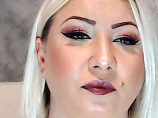 ClaudieTaylon webcam