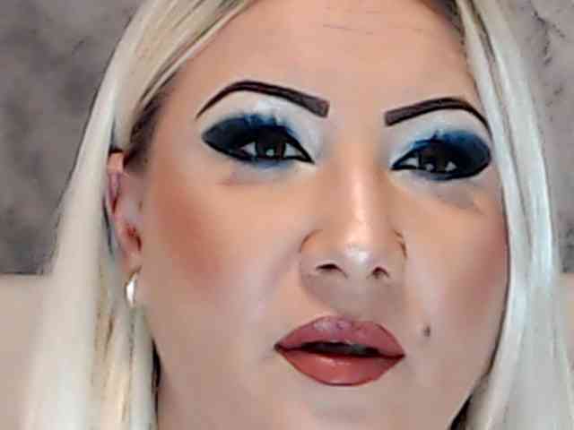 ClaudieTaylon webcam