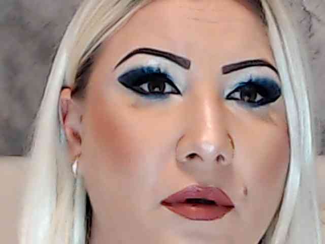 ClaudieTaylon webcam