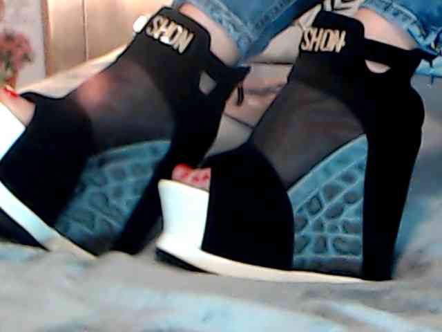 ClaudieTaylon webcam