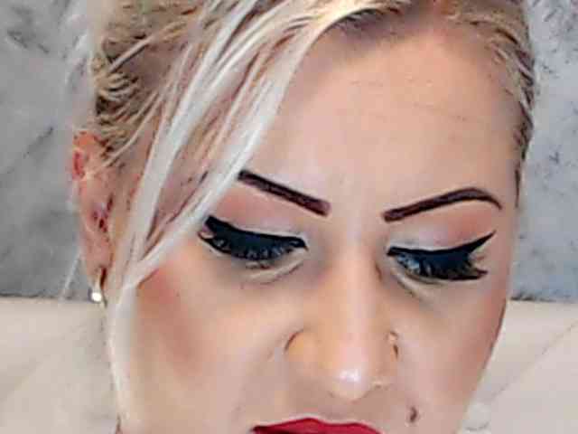 ClaudieTaylon webcam
