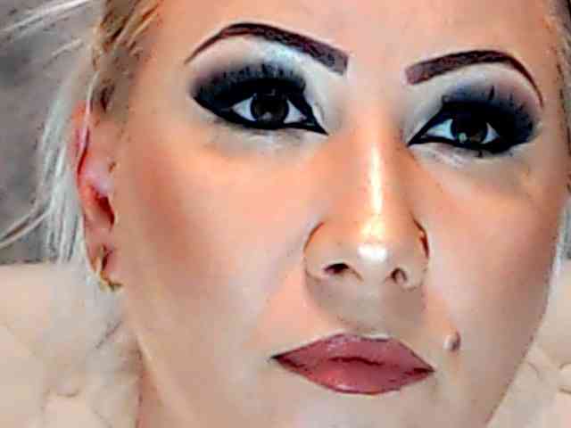 ClaudieTaylon webcam