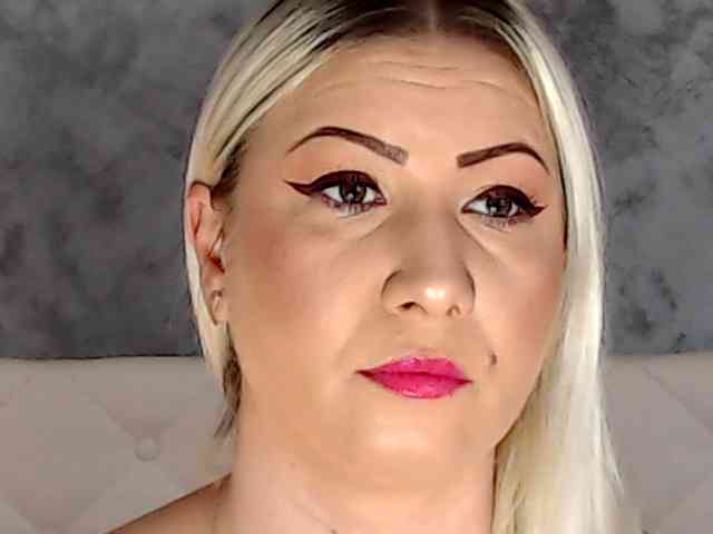 ClaudieTaylon webcam