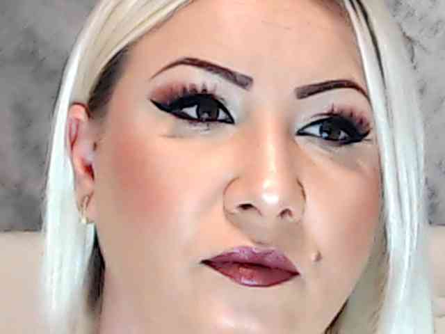 ClaudieTaylon webcam