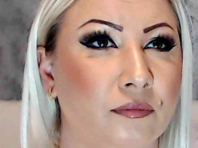 ClaudieTaylon webcam