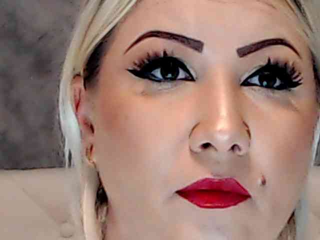 ClaudieTaylon webcam