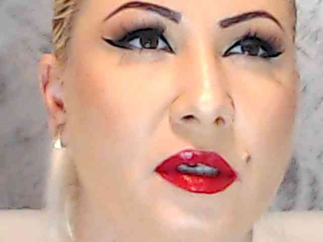 ClaudieTaylon webcam