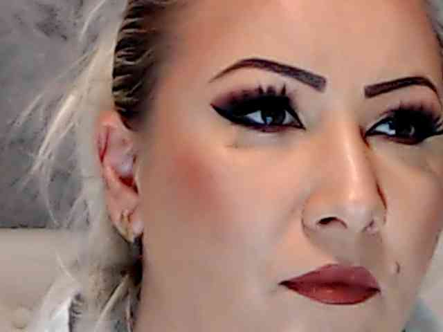 ClaudieTaylon webcam