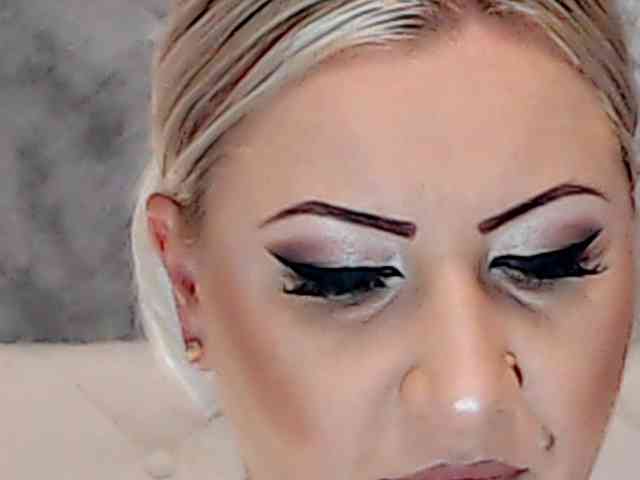 ClaudieTaylon webcam