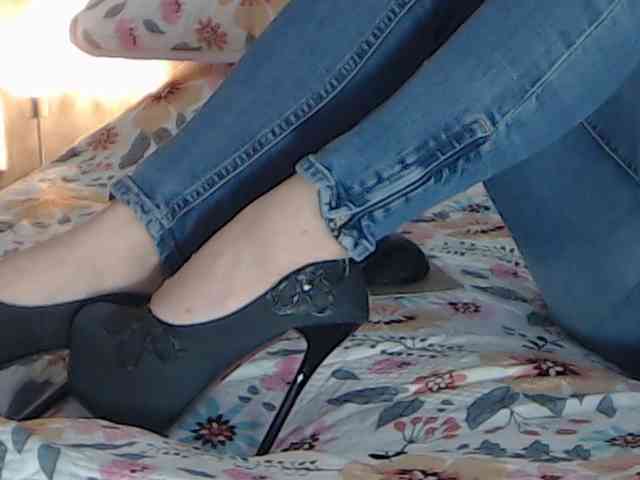 ClaudieTaylon webcam