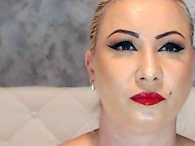 ClaudieTaylon webcam