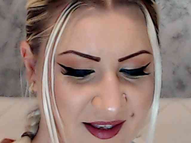 ClaudieTaylon webcam