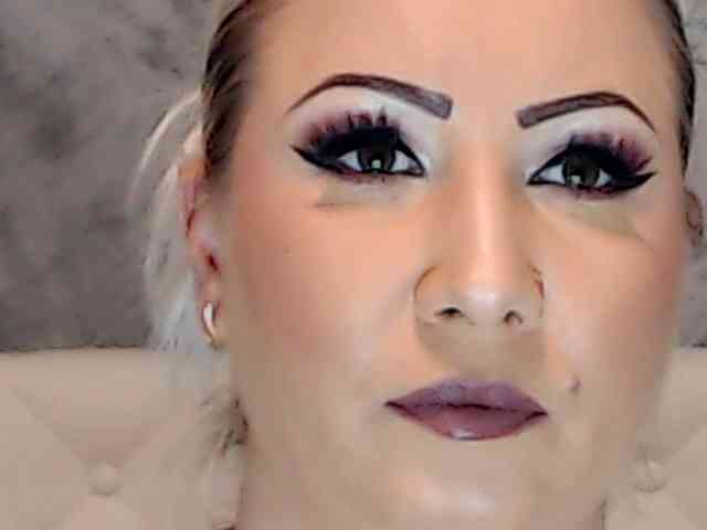 ClaudieTaylon webcam