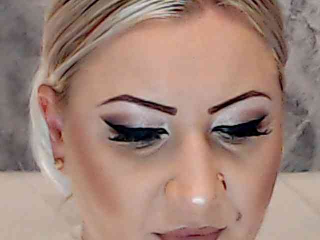 ClaudieTaylon webcam