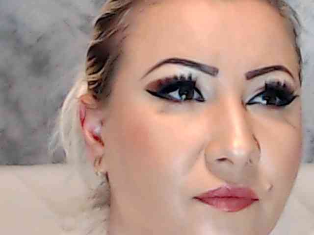 ClaudieTaylon webcam