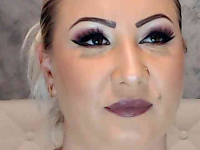 ClaudieTaylon webcam