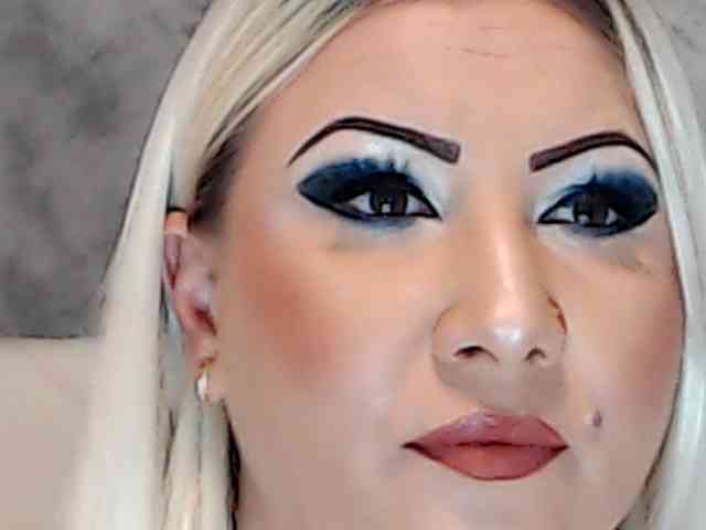 ClaudieTaylon webcam