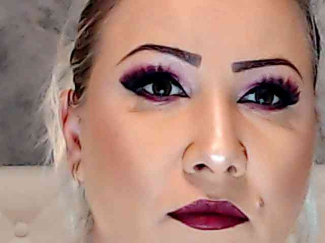 ClaudieTaylon Live Webcam on BongaCams