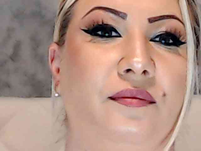 ClaudieTaylon webcam