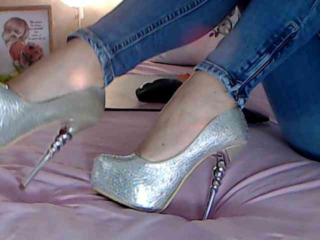 ClaudieTaylon webcam