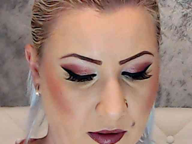 ClaudieTaylon ClaudieTaylon