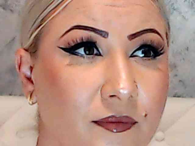 ClaudieTaylon webcam