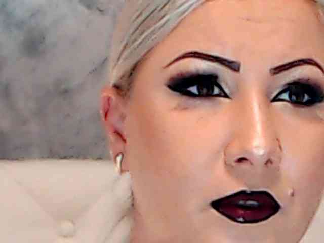 ClaudieTaylon webcam