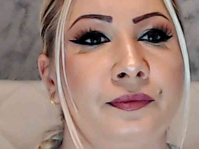 ClaudieTaylon webcam