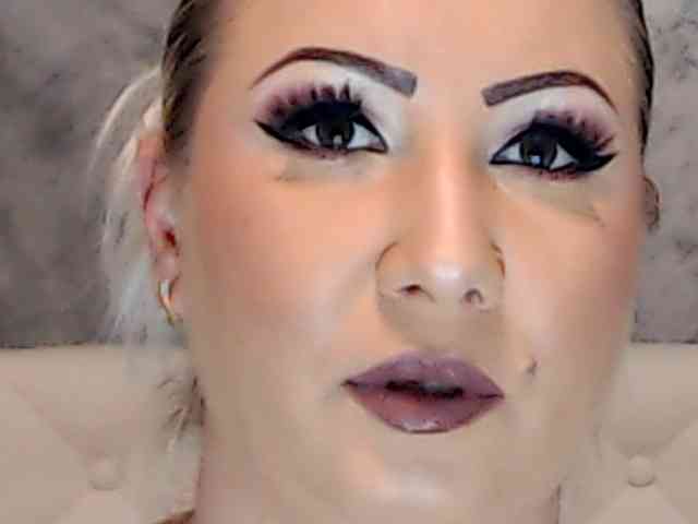 ClaudieTaylon webcam