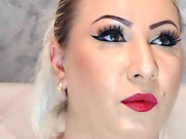 ClaudieTaylon webcam