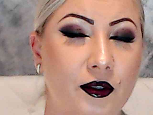 ClaudieTaylon webcam