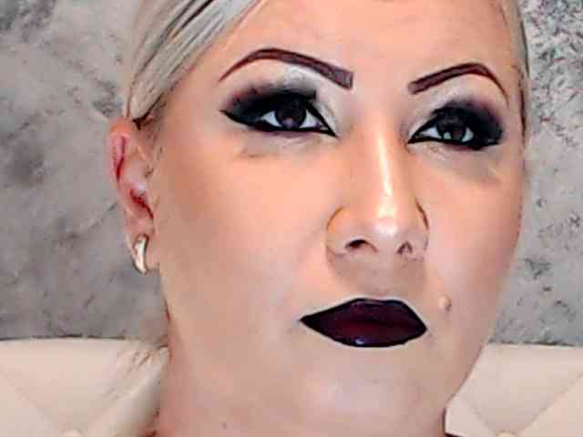 ClaudieTaylon webcam