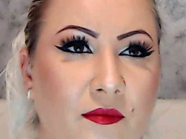 ClaudieTaylon webcam