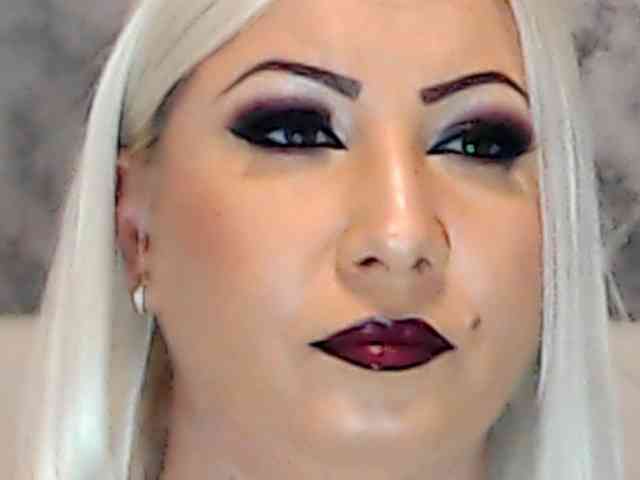 ClaudieTaylon webcam