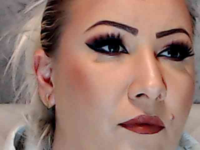 ClaudieTaylon webcam