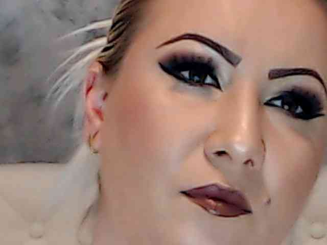 ClaudieTaylon webcam