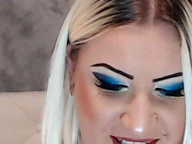 ClaudieTaylon webcam