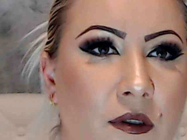 ClaudieTaylon webcam