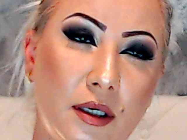 ClaudieTaylon webcam