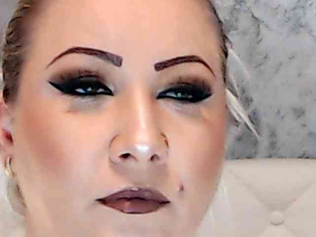 ClaudieTaylon webcam