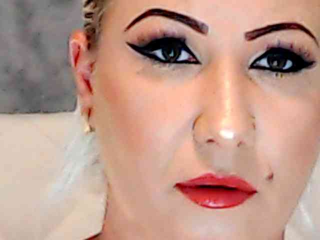ClaudieTaylon webcam