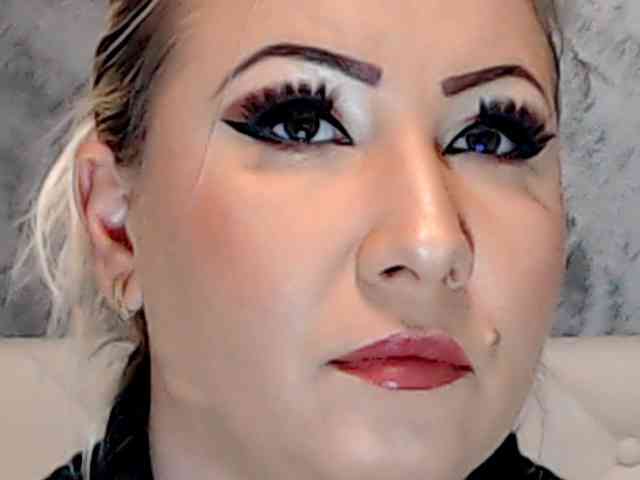 ClaudieTaylon webcam