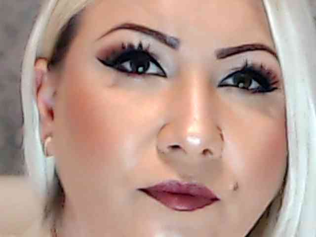 ClaudieTaylon webcam