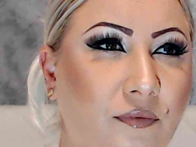 ClaudieTaylon webcam