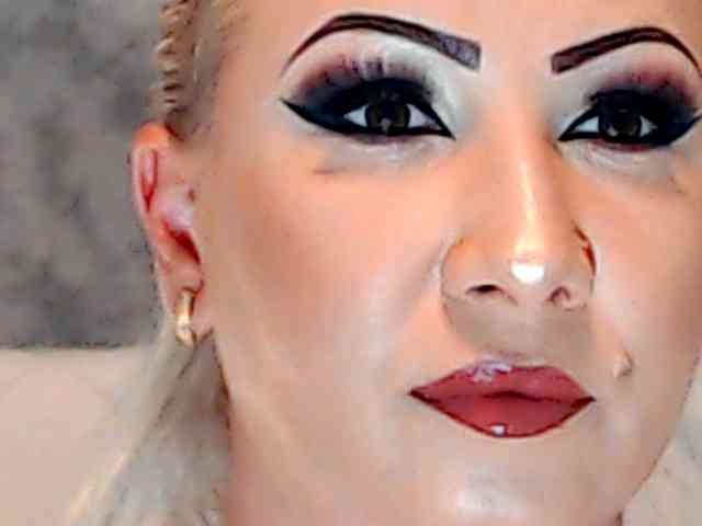 ClaudieTaylon webcam