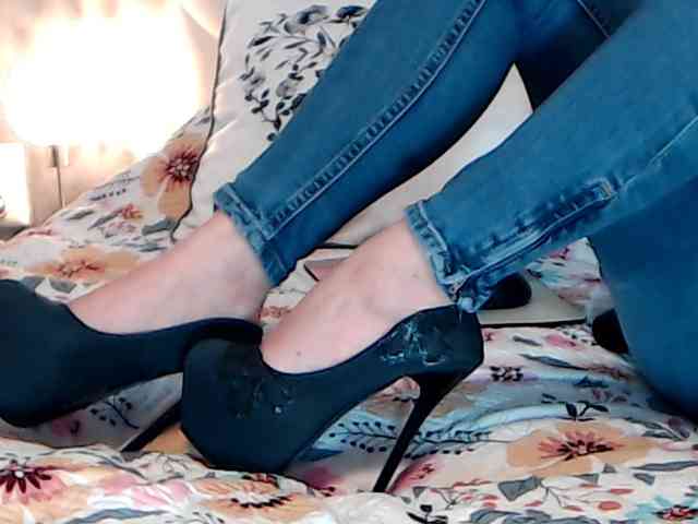 ClaudieTaylon webcam